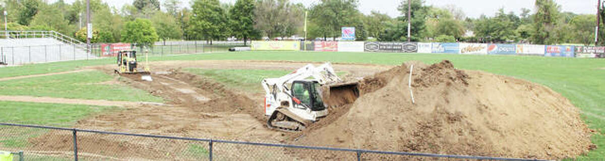 Hops donate $300,000 for Glencoe turf field