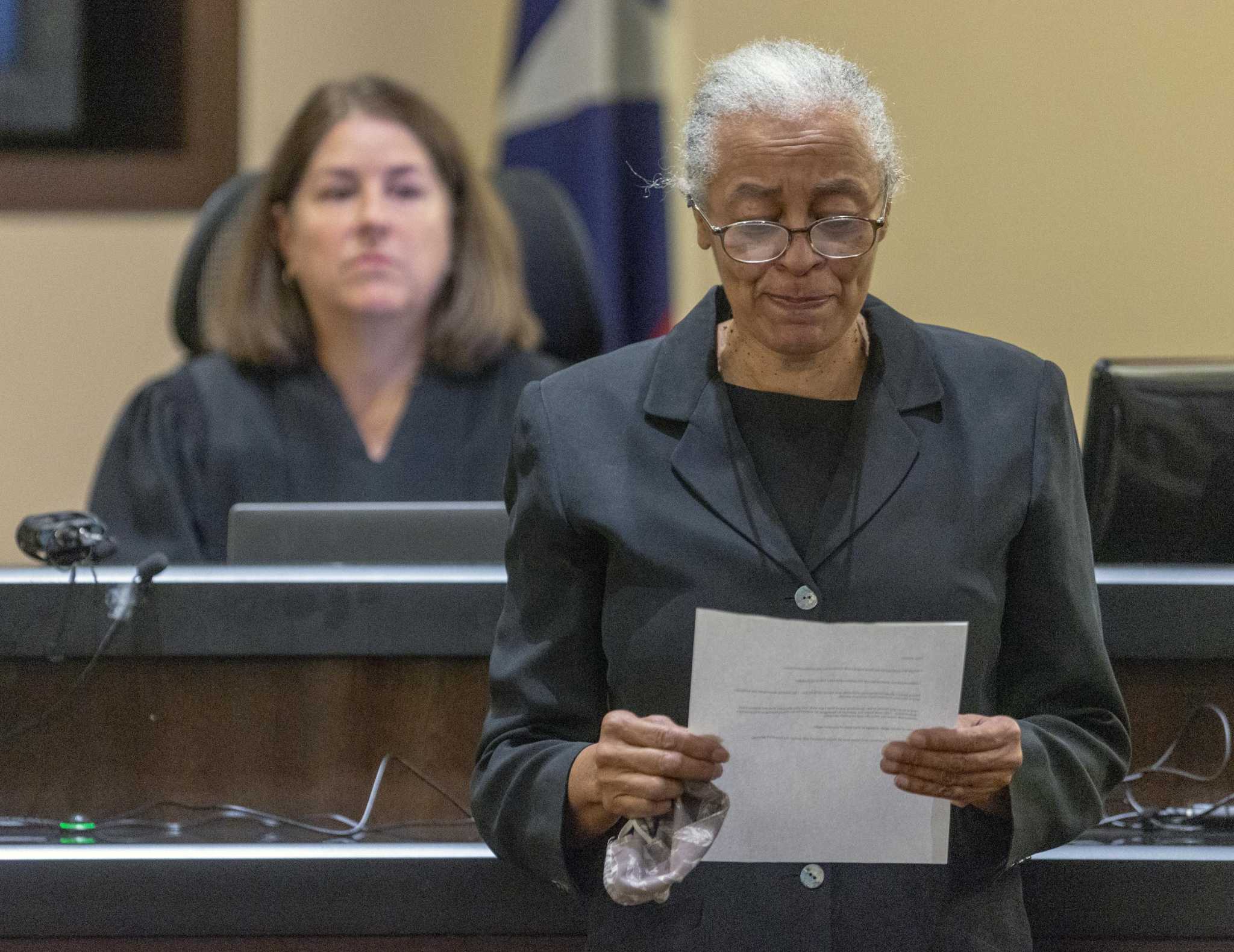 Killer of renowned San Antonio cyclist Tito Bradshaw gets 10 years' probation, little jail time - Vimarsana News