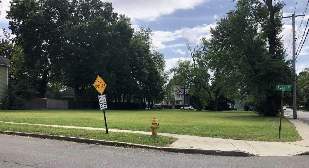 A Surf Avenue property in Stratford where plans for a three-story, 45-unit apartment complex are before the town’s Zoning Commission.