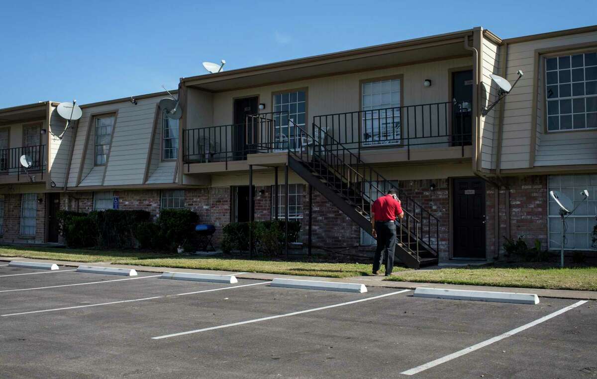 An assistant manager at Coppertree Village Apartments asked two reporters to leave as they were talking to a resident about maintenance issues on Tuesday, Nov. 19, 2019, in Houston. Fairstead took over the complex in 2021.