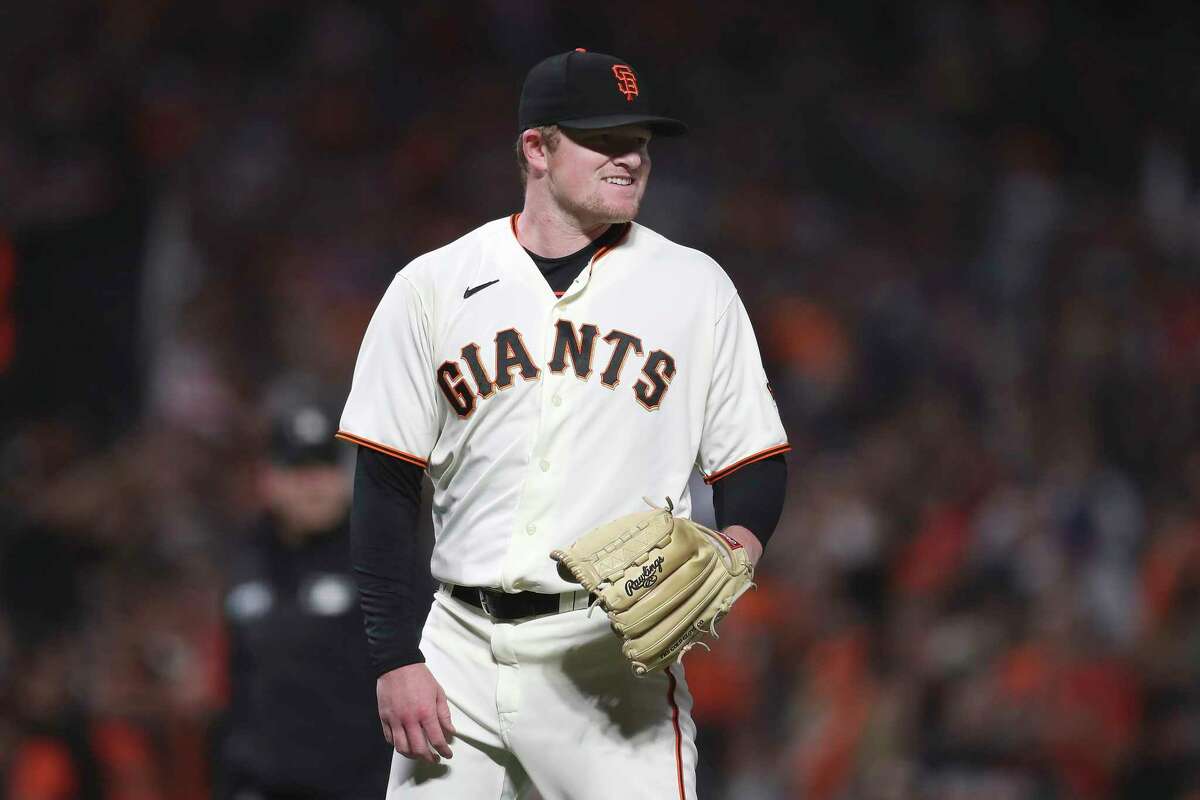 Giants' season ends with brutal check-swing call in NLDS Game 5 vs. Dodgers