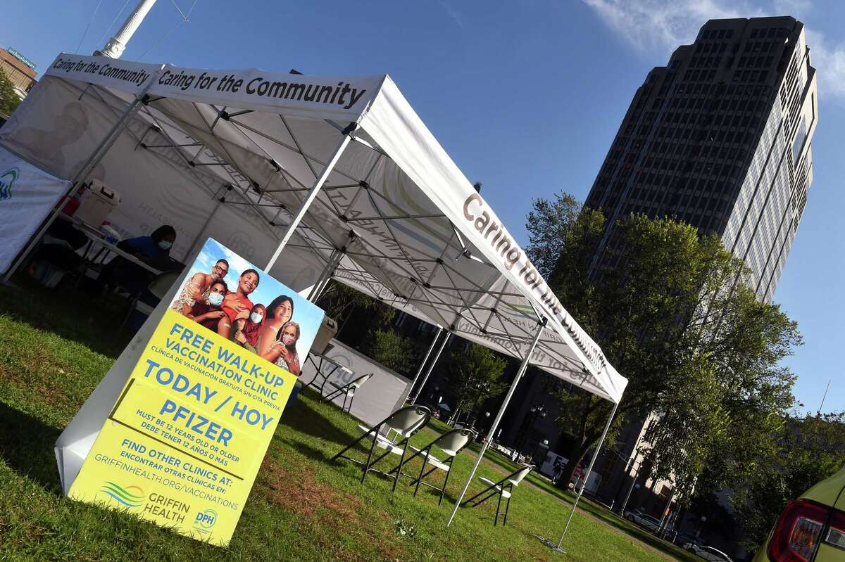 A Griffin Hospital vaccine clinic administering the Pfizer COVID-19 vaccine set up on the New Haven Green on October 15, 2021.