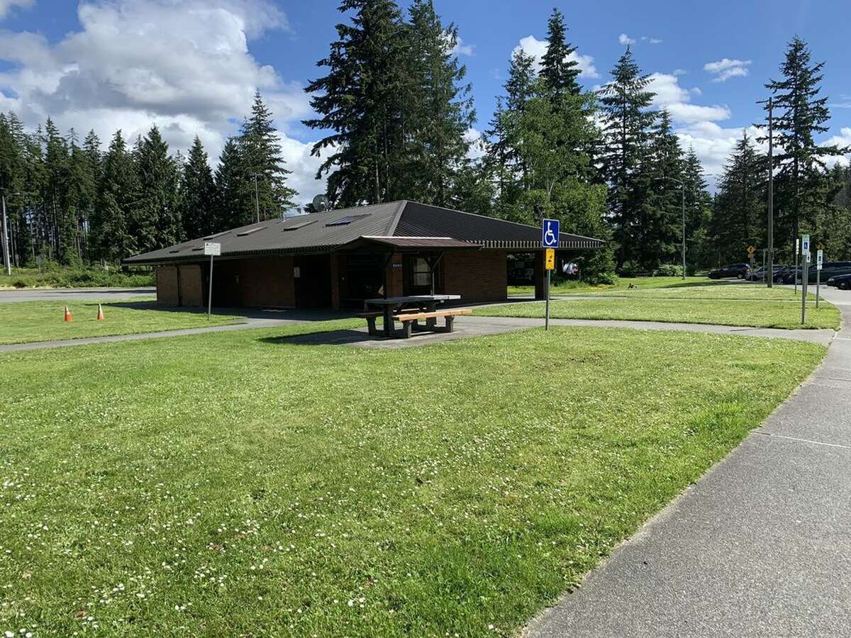 Washington closes several rest areas along Interstate 5 indefinitely