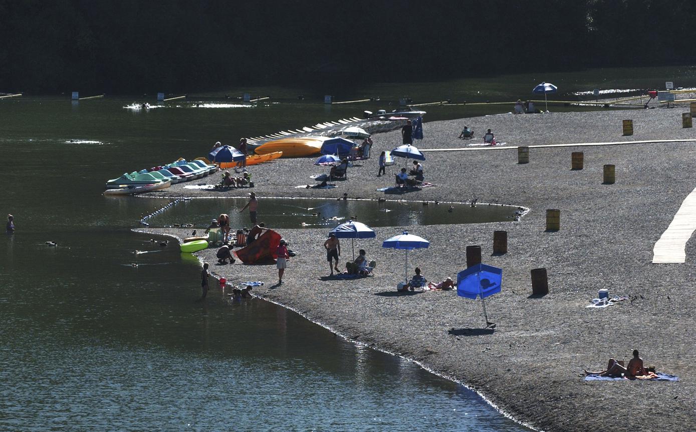 A slice of wine country waterfront was sold for almost $4 million. But the buyer is a mystery - Vimarsana News