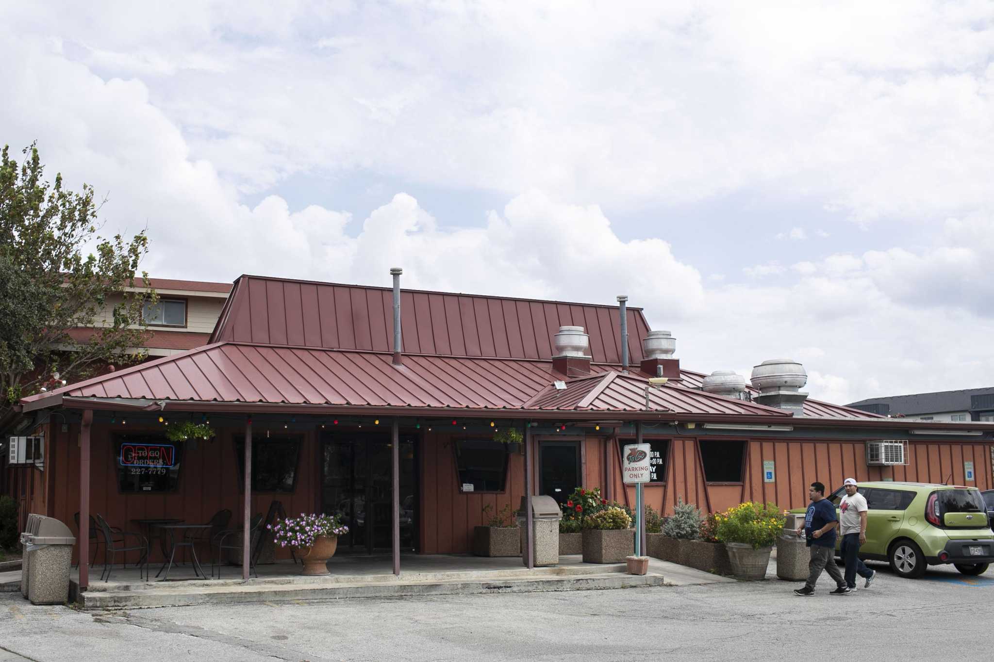 SAWS board votes to take Southtown restaurant's property to build lift station - Vimarsana News