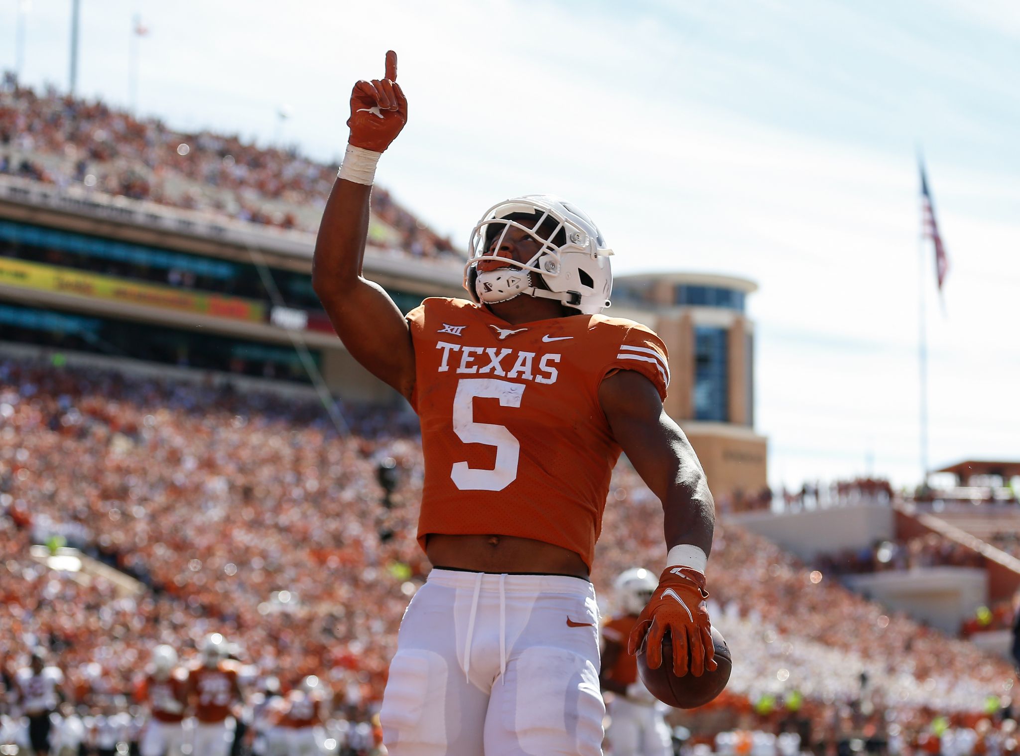 College football 5 things to watch in No. 23 Texas vs. Baylor