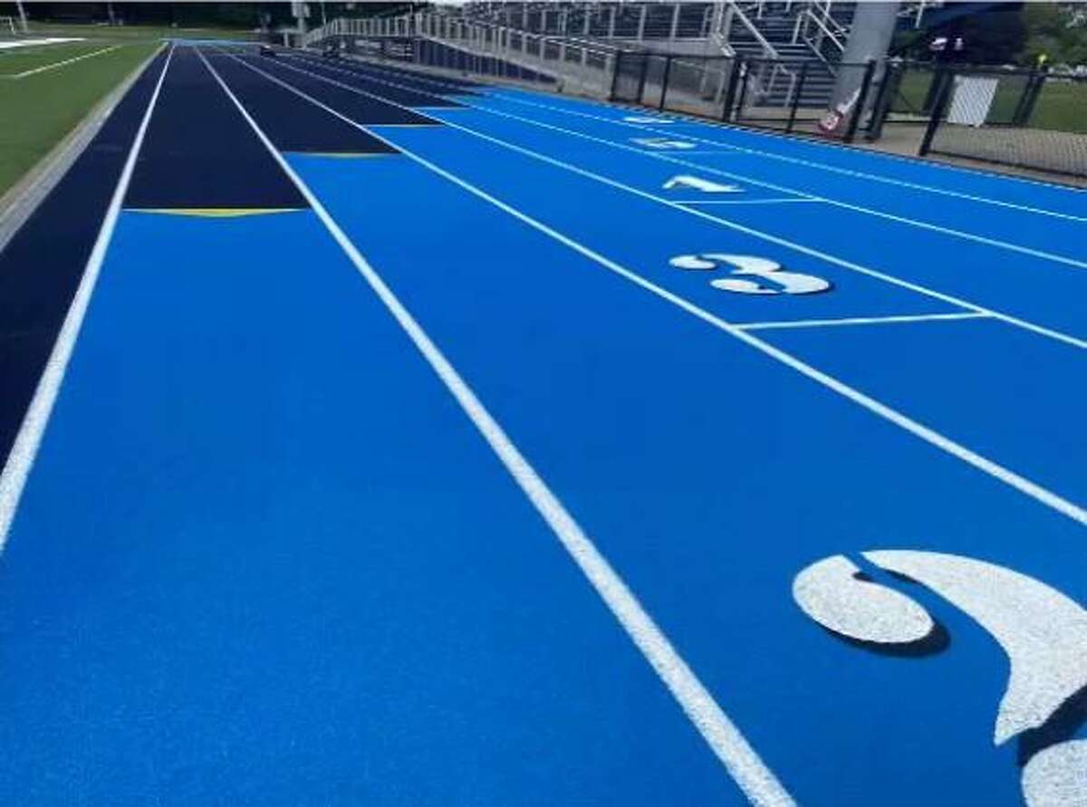 The track fully cleaned.