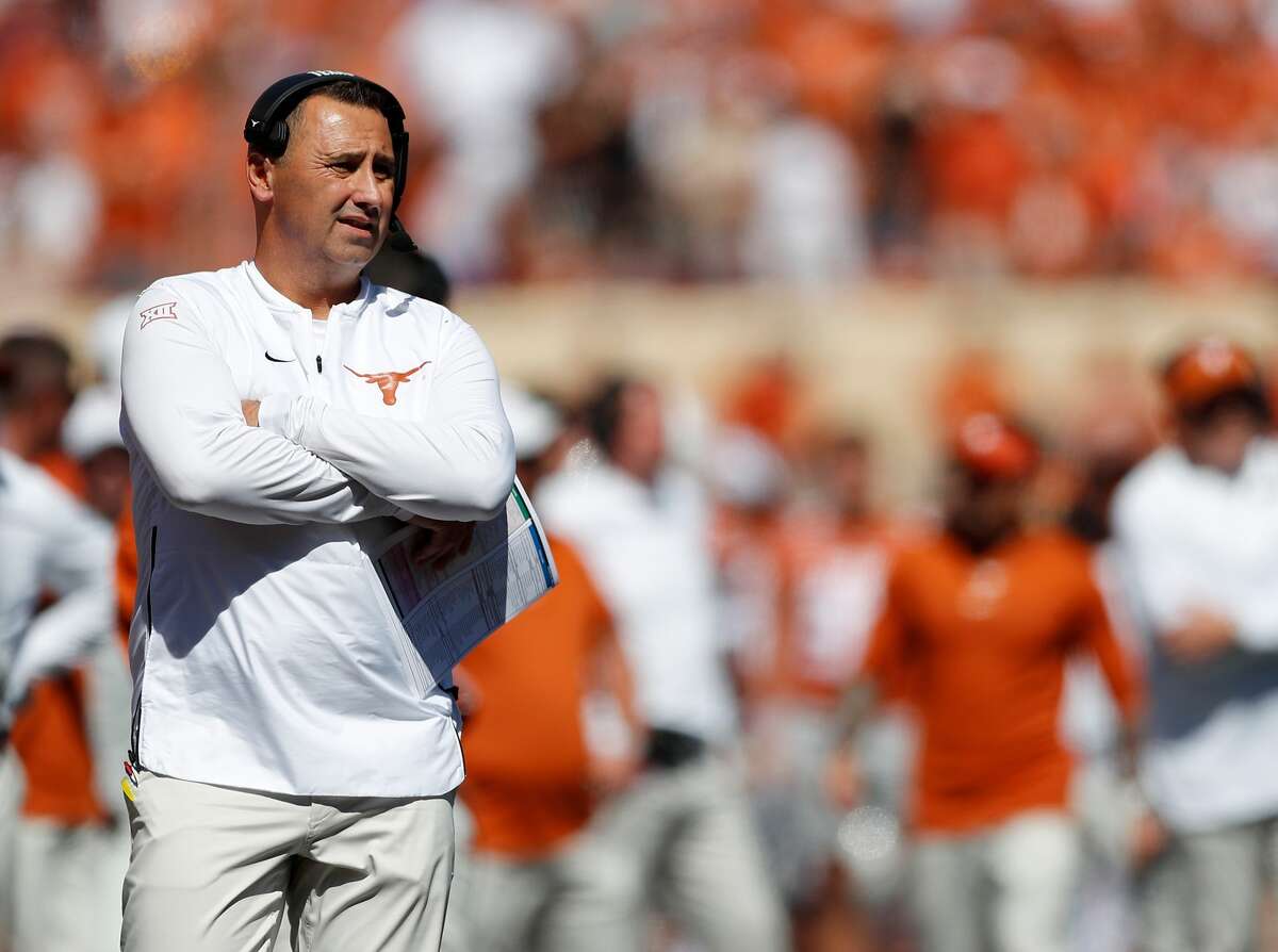 AUSTIN, TEXAS - OCTOBER 16: Head coach Steve Sarkisian of the Texas Longhorns reacts in the second half against the Oklahoma State Cowboys at Darrell K Royal-Texas Memorial Stadium on October 16, 2021 in Austin, Texas. (Photo by Tim Warner/Getty Images)