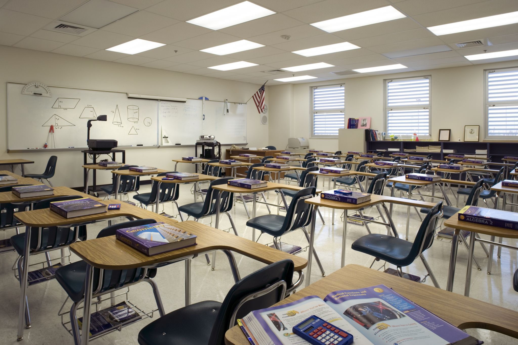 Illinois announces COVID-19 sick leave initiative for vaccinated school staff - Vimarsana News