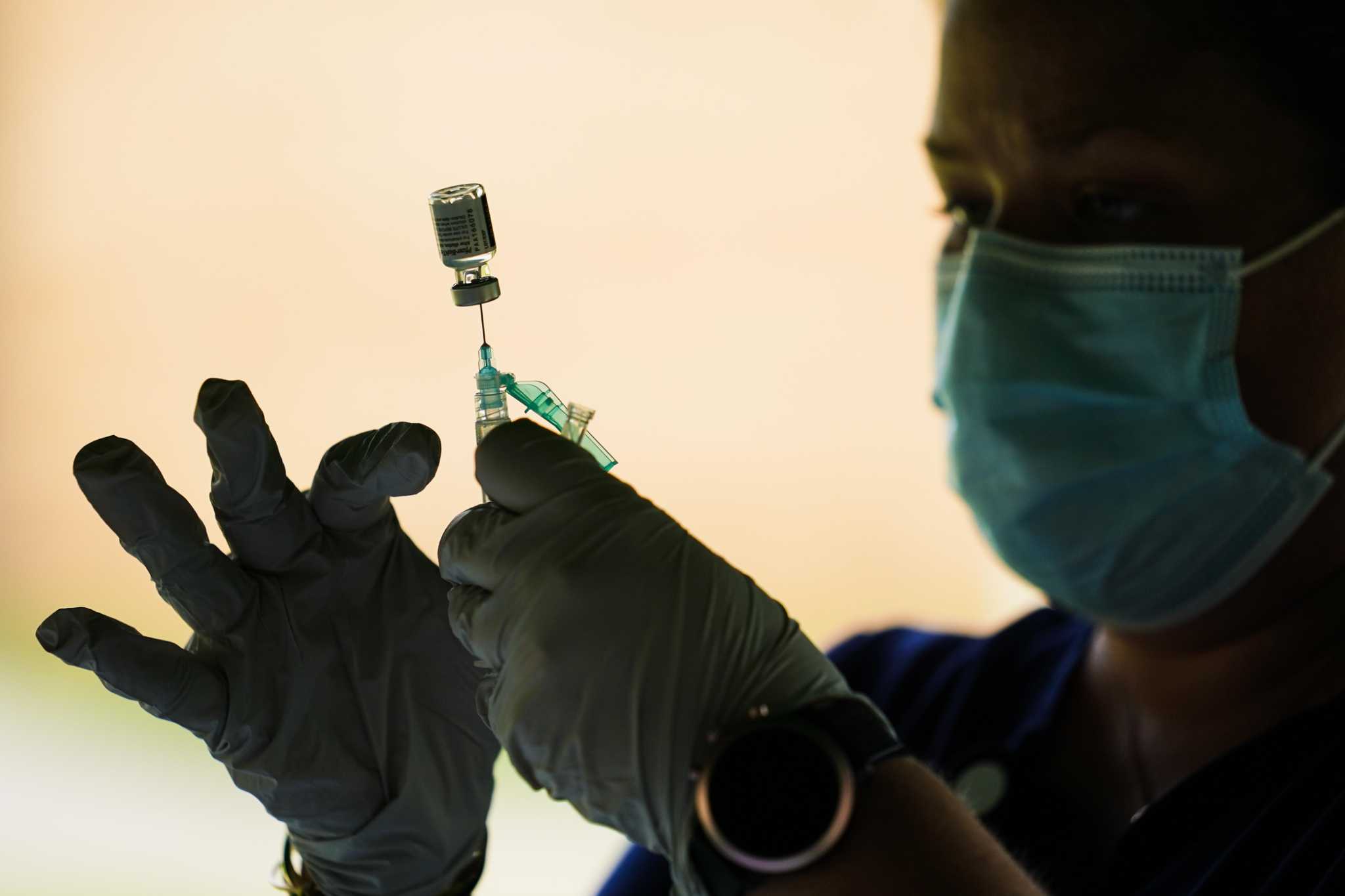 Ayala: Mexican consulates will vaccinate undocumented through new border health initiative - Vimarsana News