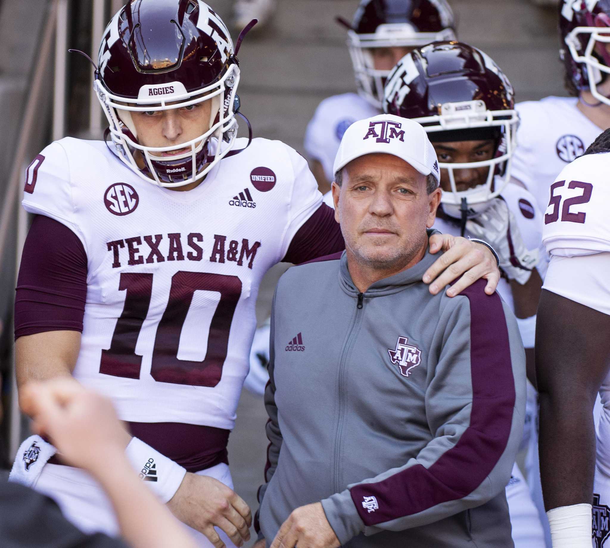 Texas A&M Football: Private jet flies from Tallahassee early