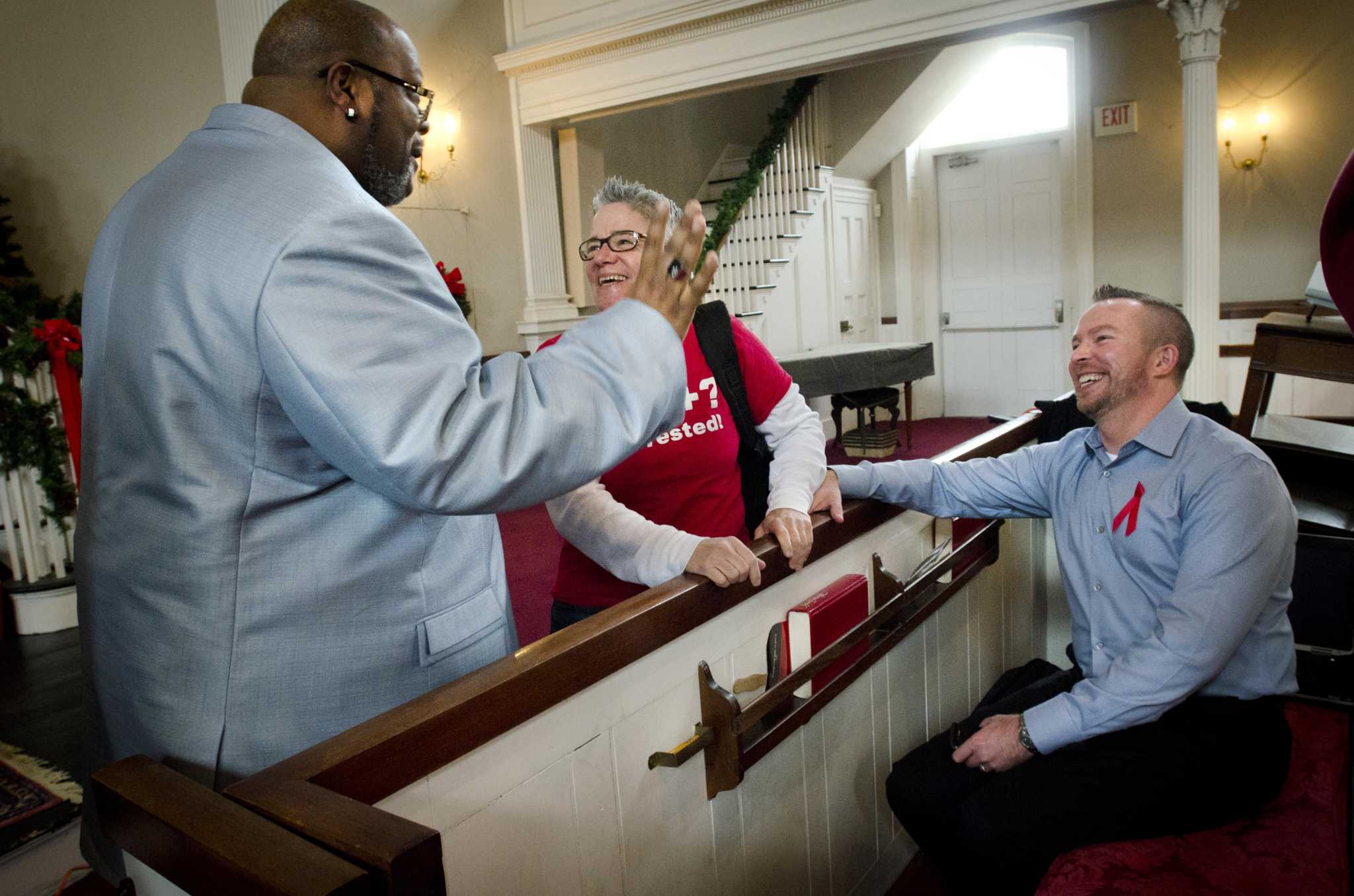 Social activist Shawn M. Lang, a fixture at the State Capitol, dies suddenly at 65 - Vimarsana News