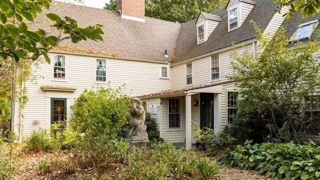 Built in 1646, a Rare First Period House Is the Week's Oldest Listing - Vimarsana News