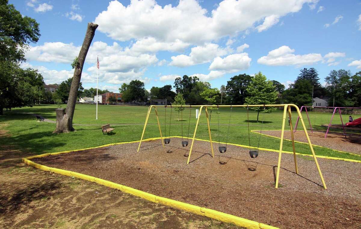 New playground? Rock wall? Residents want Barrett Park fixed and