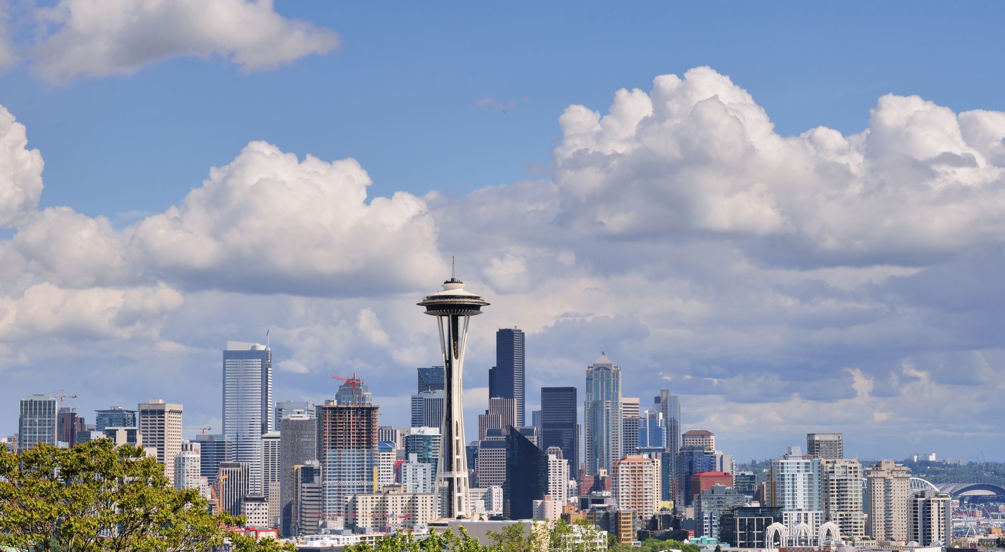Report Average tech salaries in Seattle are the secondhighest in the US