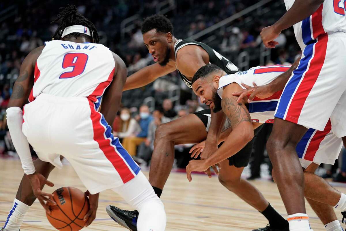 Ready or not, Spurs’ youth is served