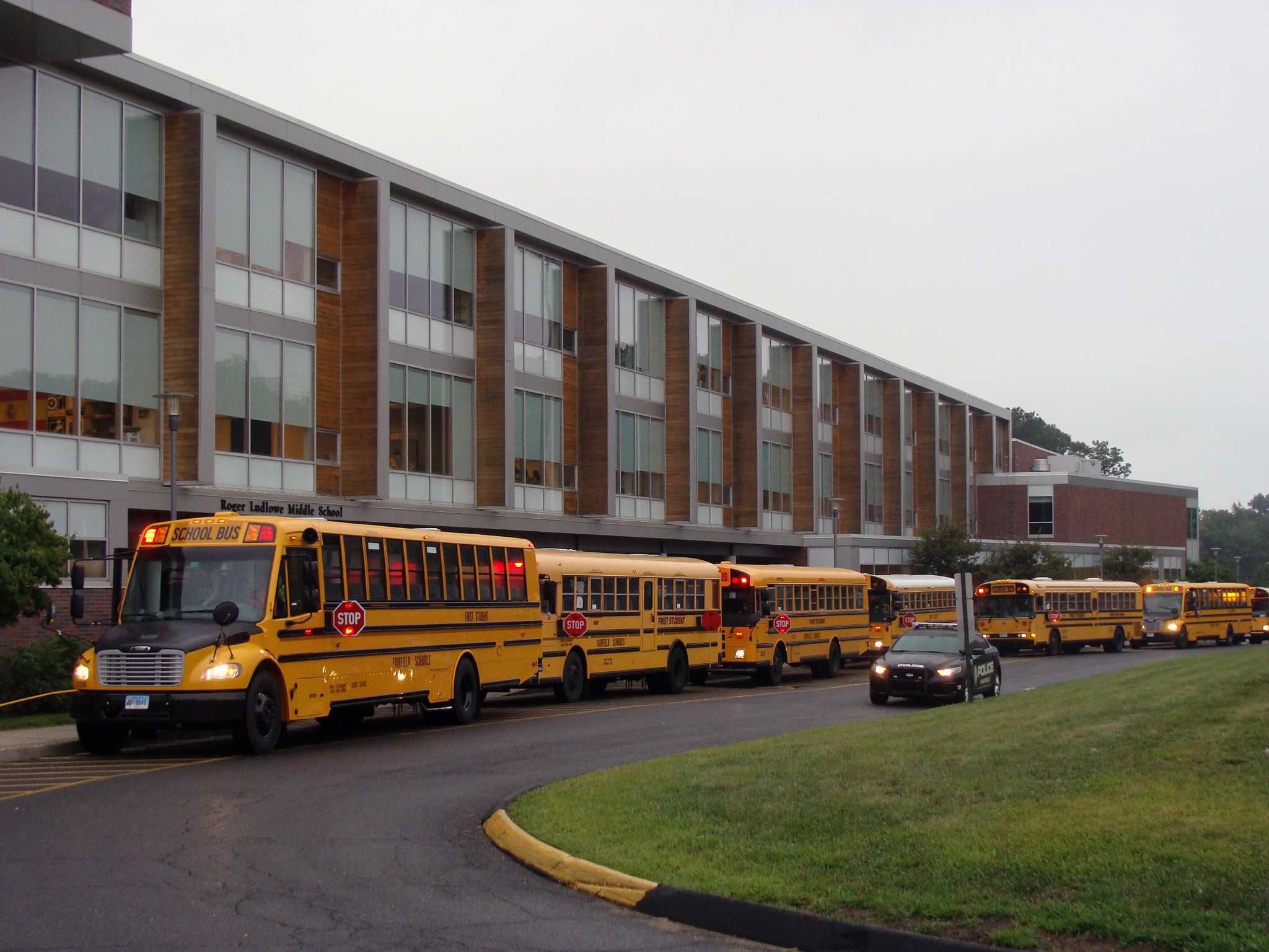 Fairfield BOS approves $3M to replace leaking Ludlowe Middle School roof 'at the end of its life' - Vimarsana News