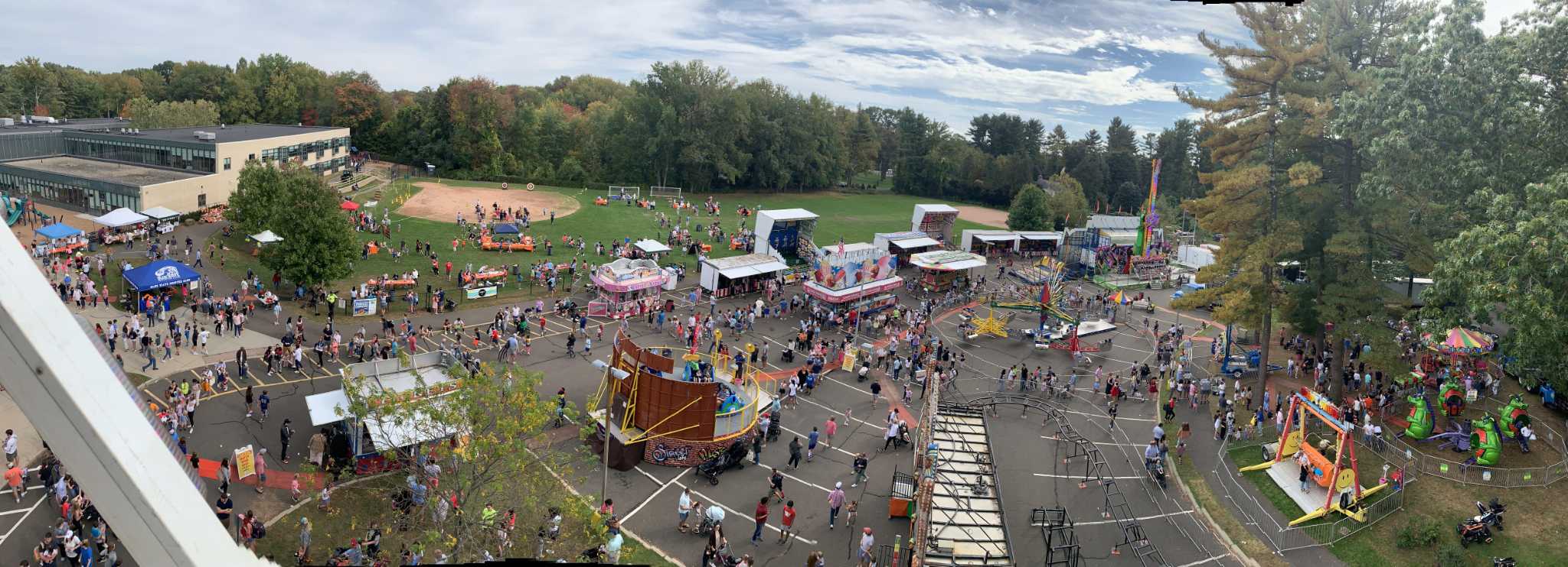 In Photos Tokeneke Pumpkin Carnival returns to Darien