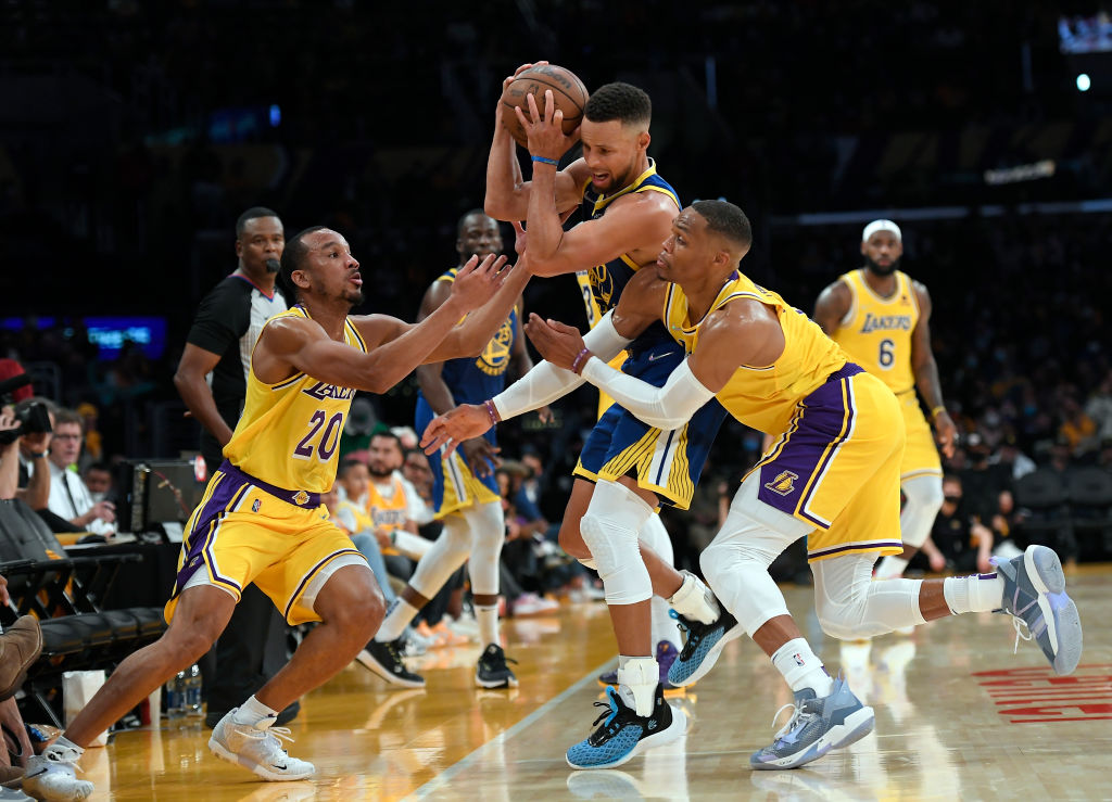 Warriors fans are not pleased with Avery Bradley killing it in his Lakers debut - SF Gate