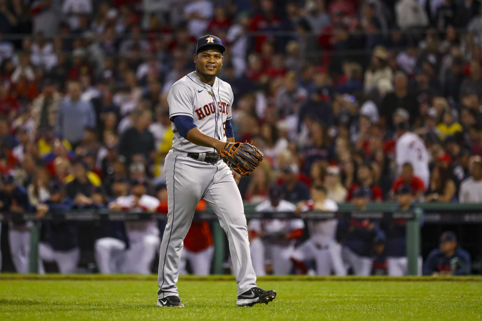 Pitcher Darwinzon Hernandez and Catcher Christian Vázquez at