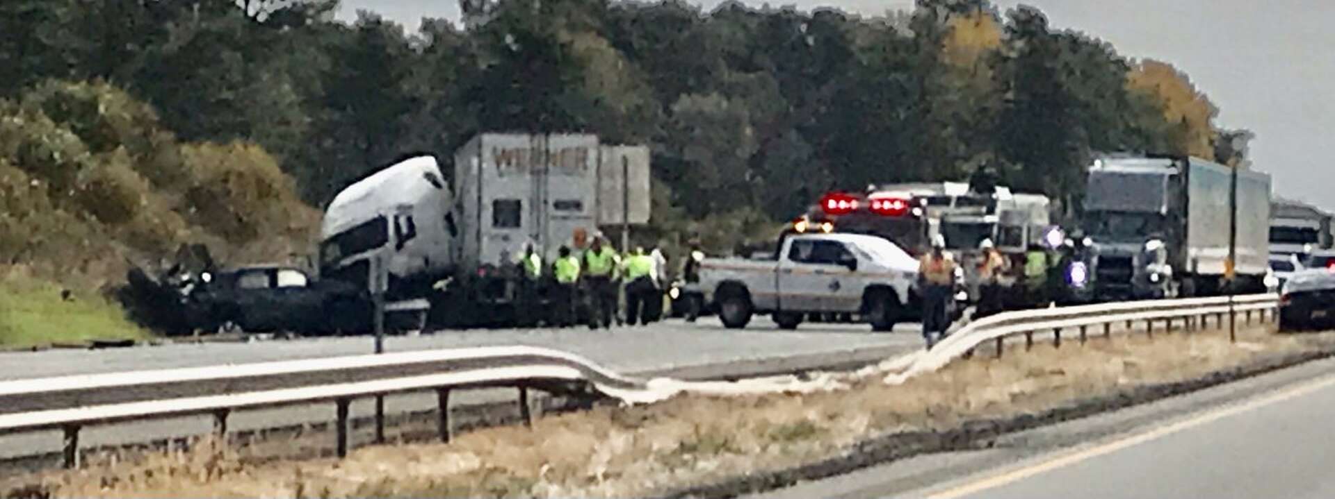 Westbound Thruway partly re-open after deadly car-truck crash