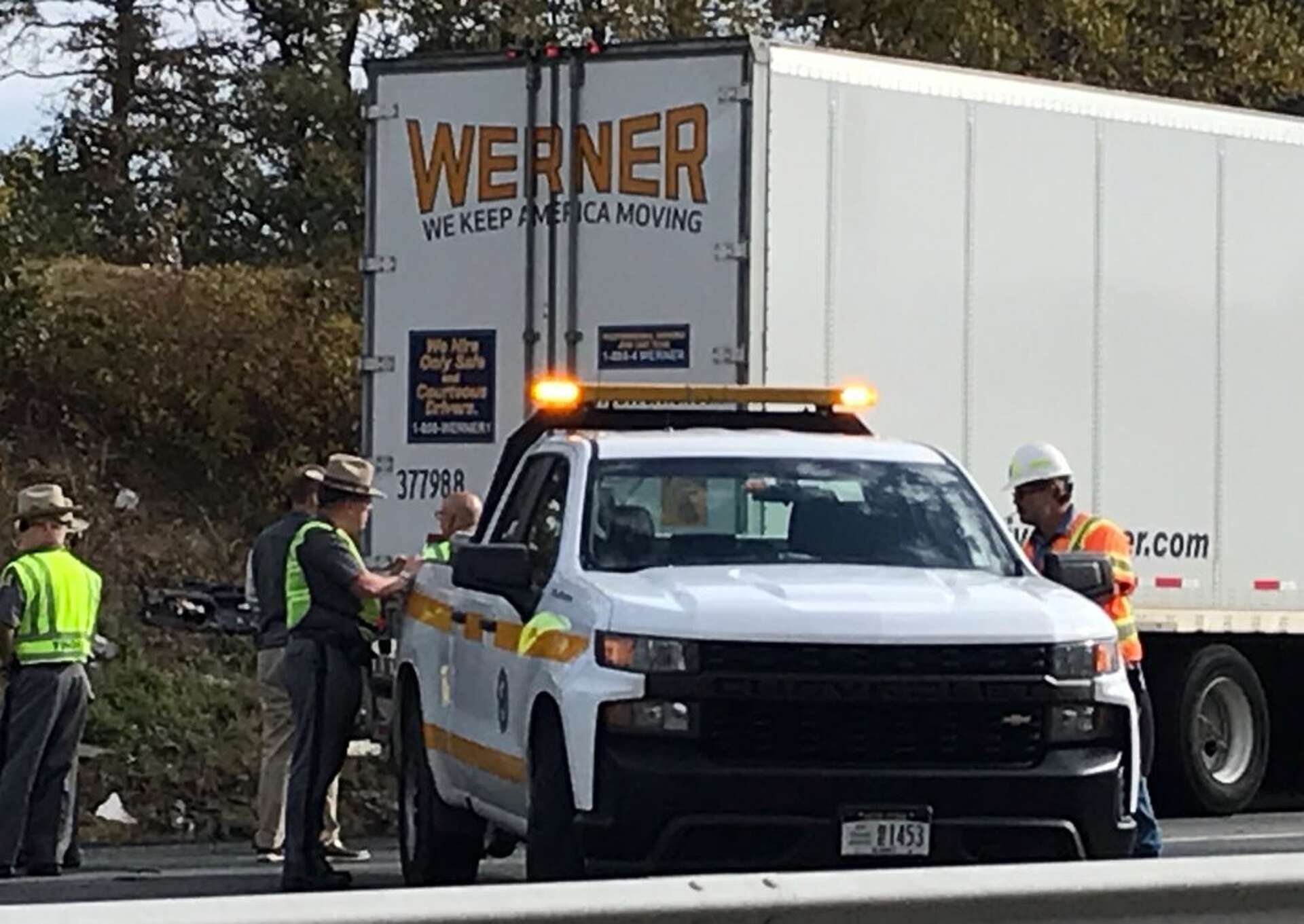 Westbound Thruway partly re-open after deadly car-truck crash