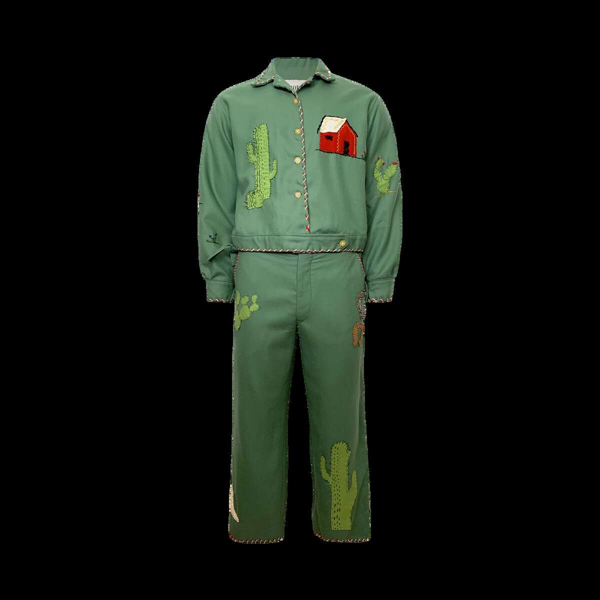 LEON BRIDGES shares his iconic fashion with fans through the fashion rental site, Wardrobe. 
