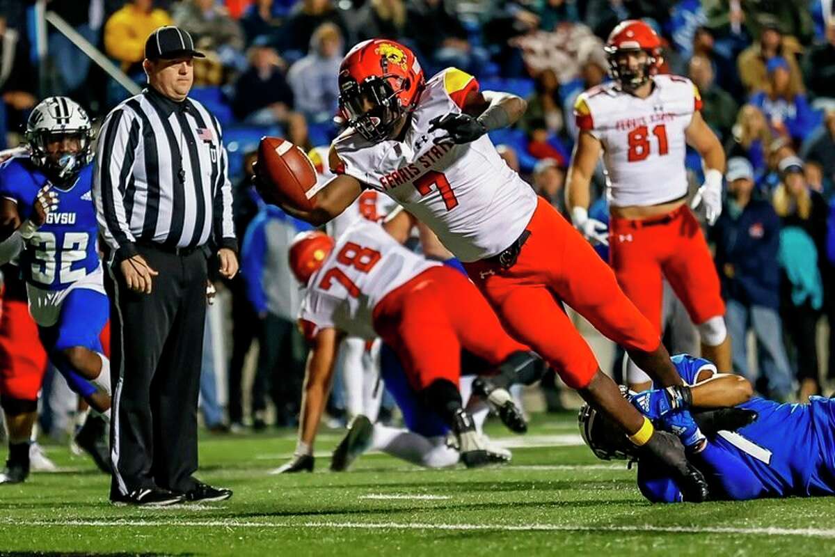 Ferris' Tylor Minor (7) strives to get into the end zone against Grand Valley last Saturday. (Photo courtesy of Ferris State)