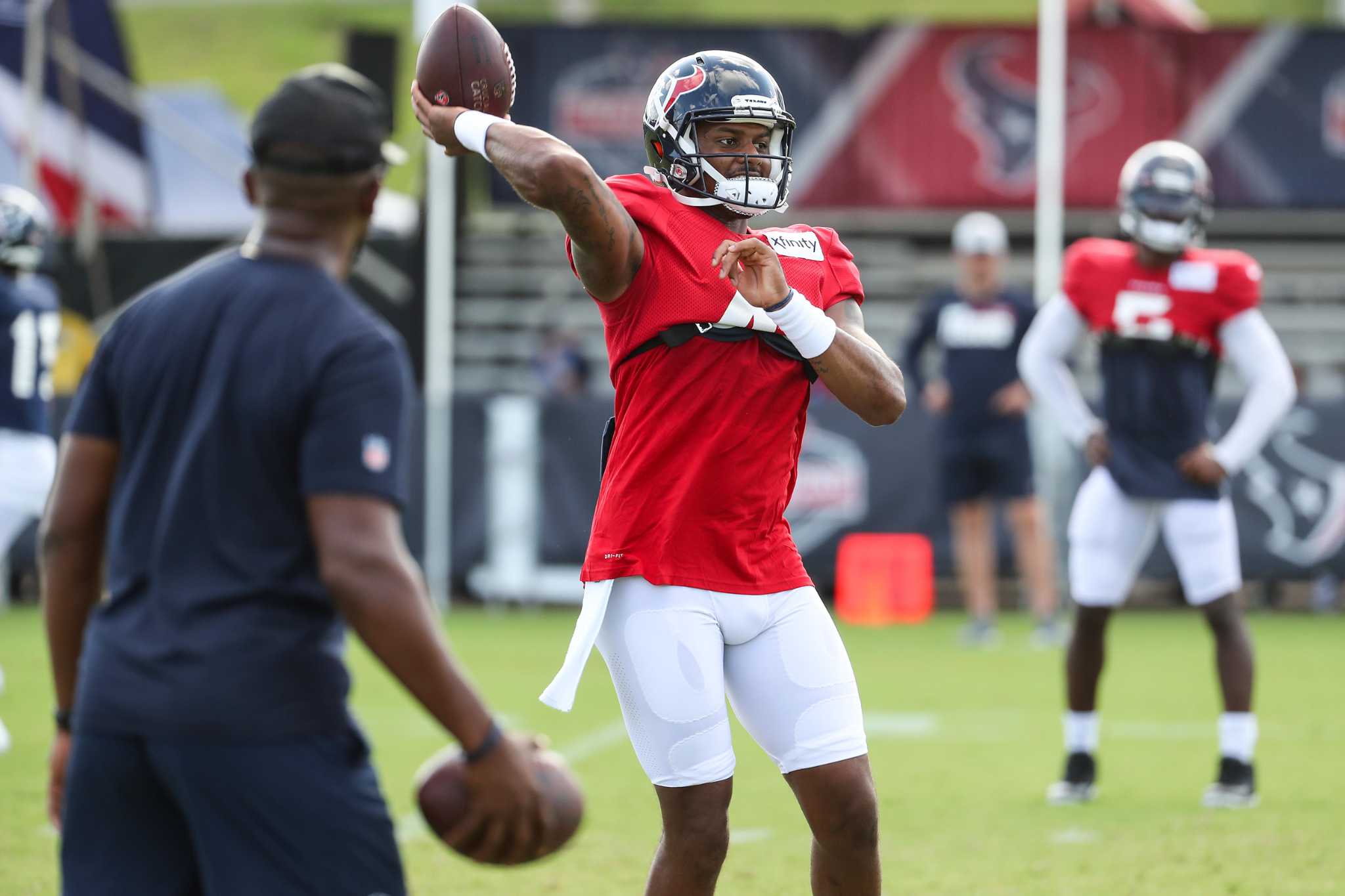 Deshaun Watson: Houston Texans quarterback not traded as NFL deadline  passes, NFL News