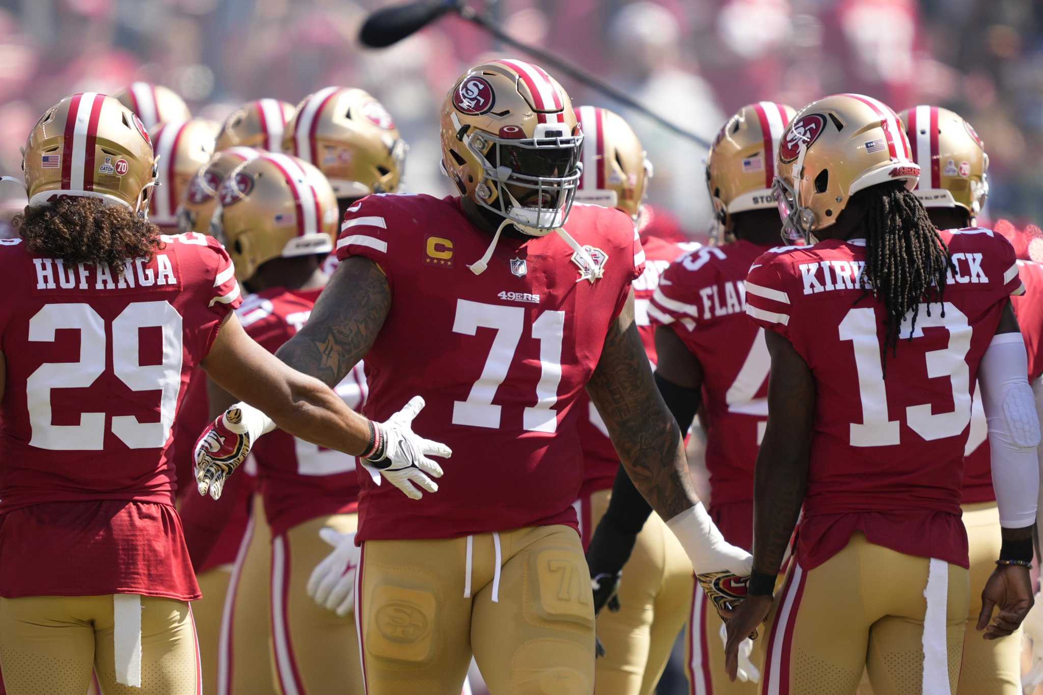 How Trent Williams and Javon Kinlaw Fared in their 49ers Debuts