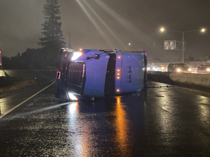 Bay Area storm wreaks havoc on roads, causes power outages