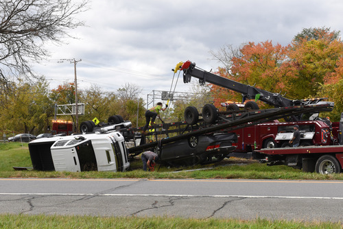 Traffic alert: Car carrier rolls on Northway exit to Central Avenue - Vimarsana News