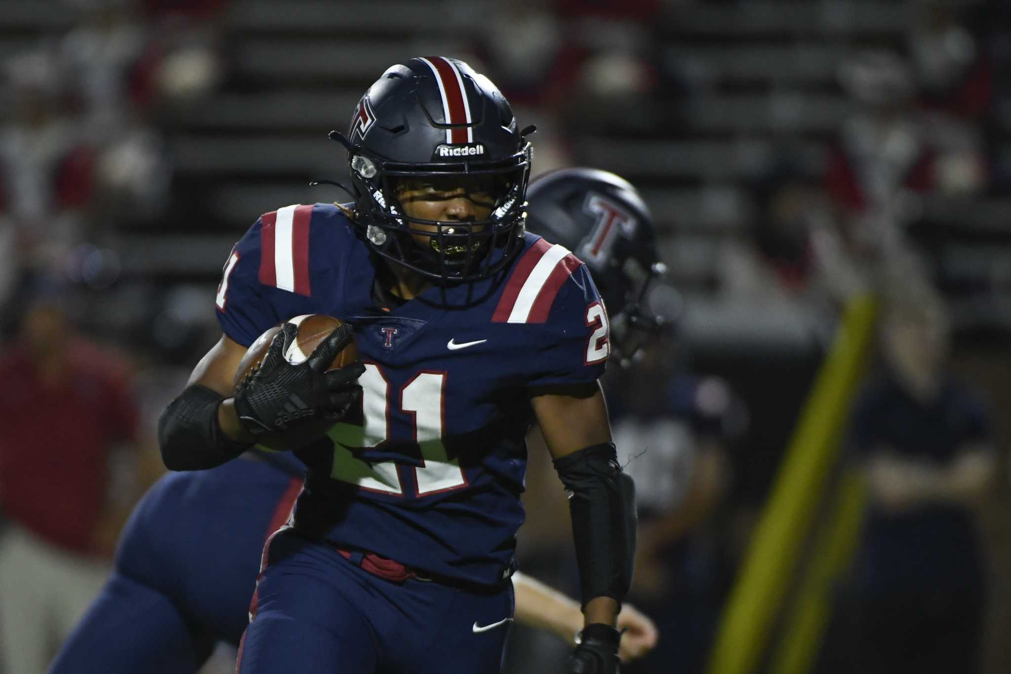 Lorena Leopards win 1st state football championship since 1987