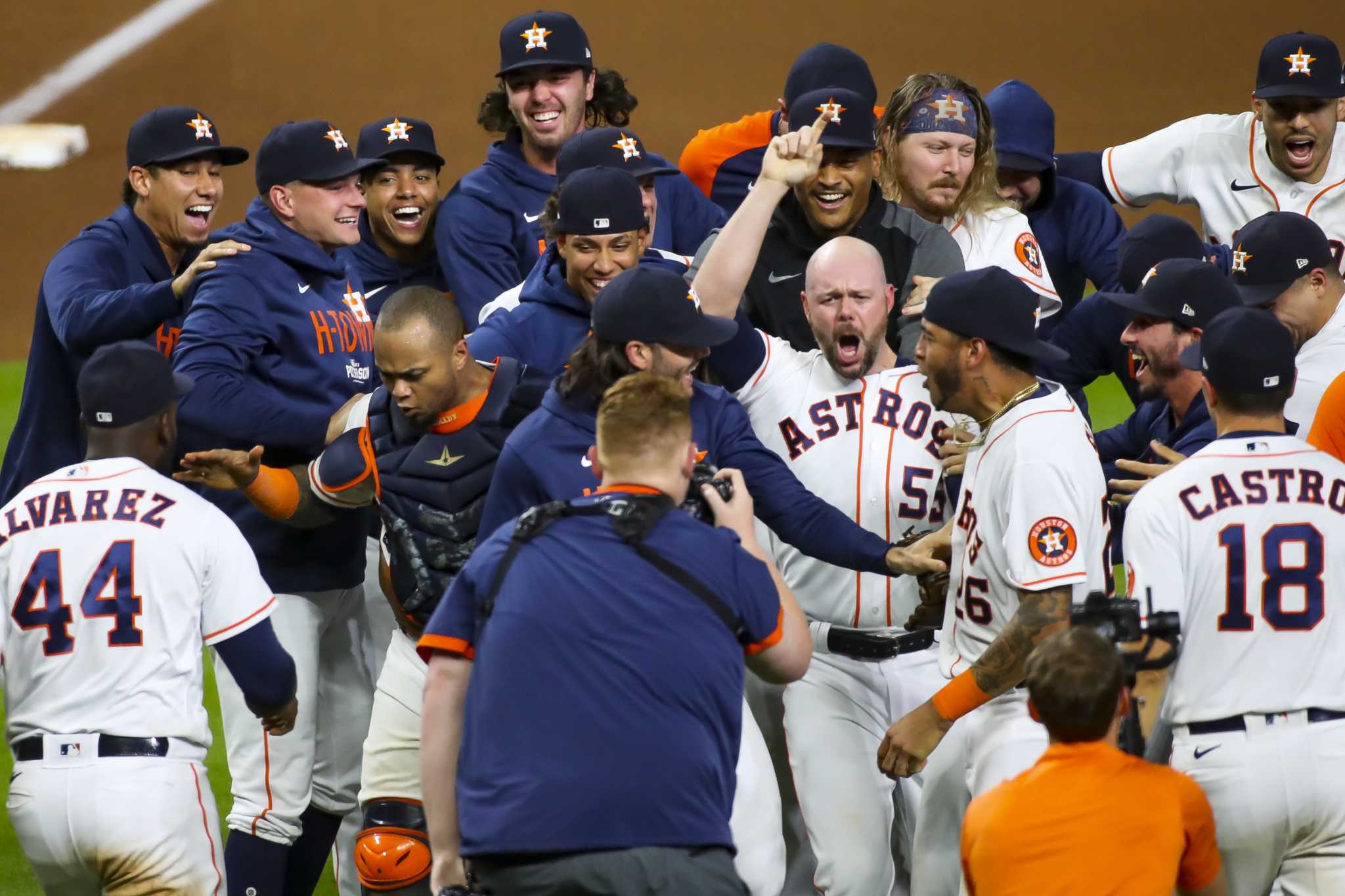 Astros Red Sox Game 6: Houston clinches pennant with victory over