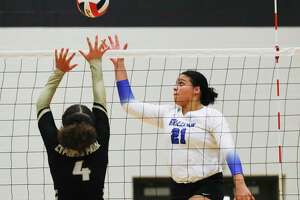 Seniors have set a path for Grand Oaks volleyball