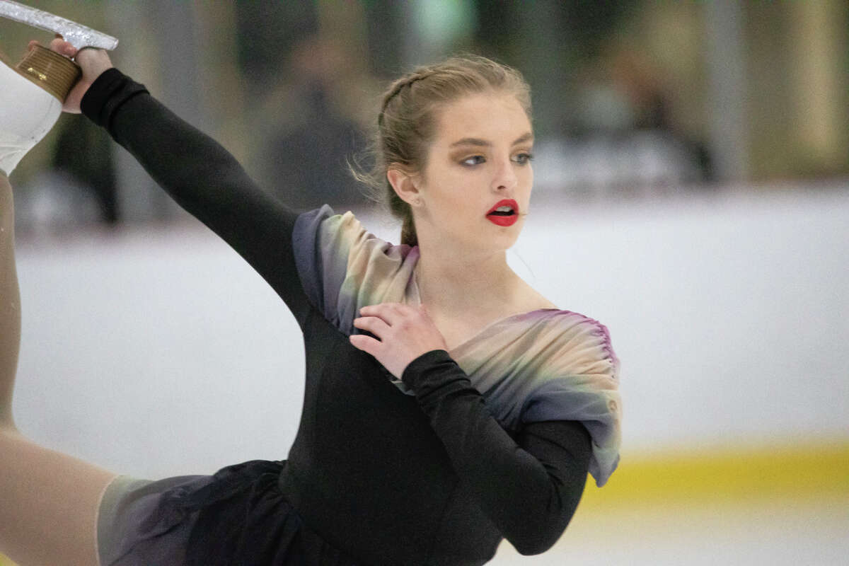 Midland's Brooke Dufresne performs at Skate Midland, Saturday, Oct. 23, 2021 at the Midland Civic Arena. (Drew Travis/for the Daily News)