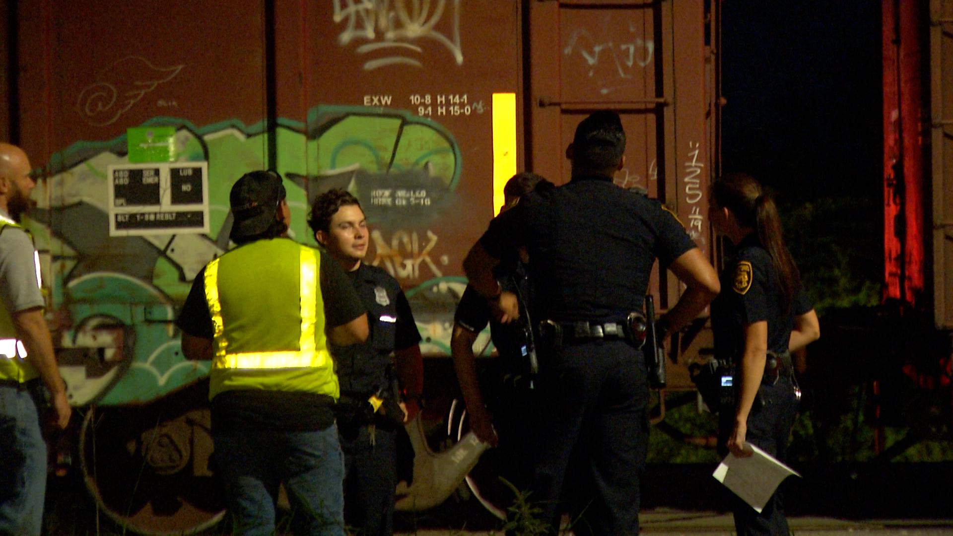 Man loses leg after being hit by train on South Side