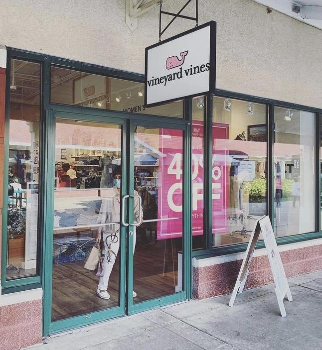Clinton outlet center adds 5 new stores, with another on the way - Vimarsana News