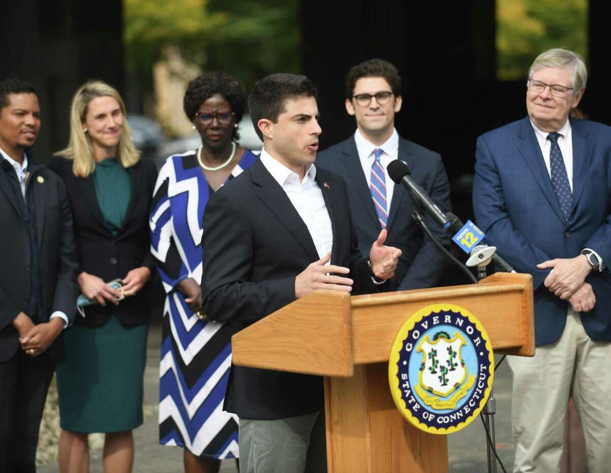 Stamford’s soontobe 81.7M, 928spot commuter garage project gets