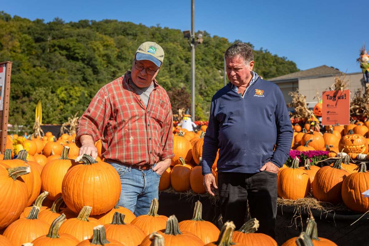 These are the items flying off the shelves at Stew Leonard’s this fall