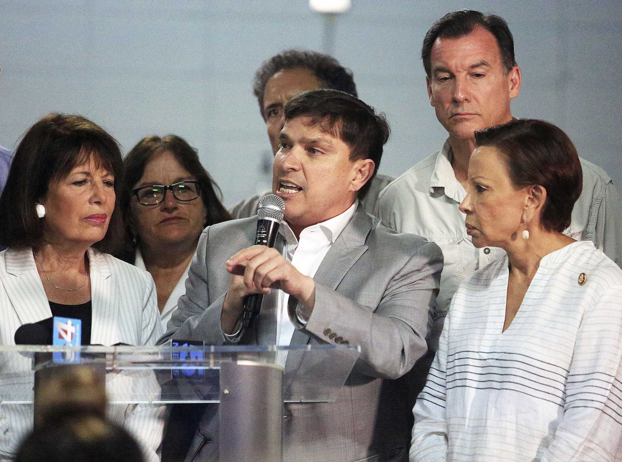 South Texas Rep. Vicente Gonzalez switching districts in 2022