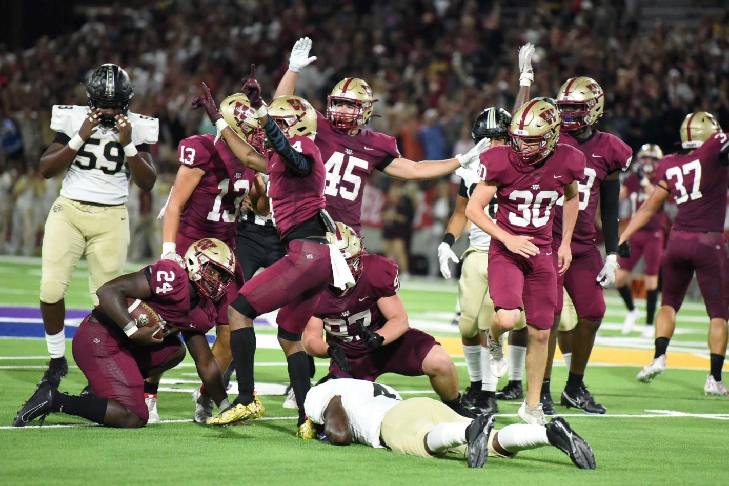 Cypress Woods football team named national winner of award honoring  academic excellence