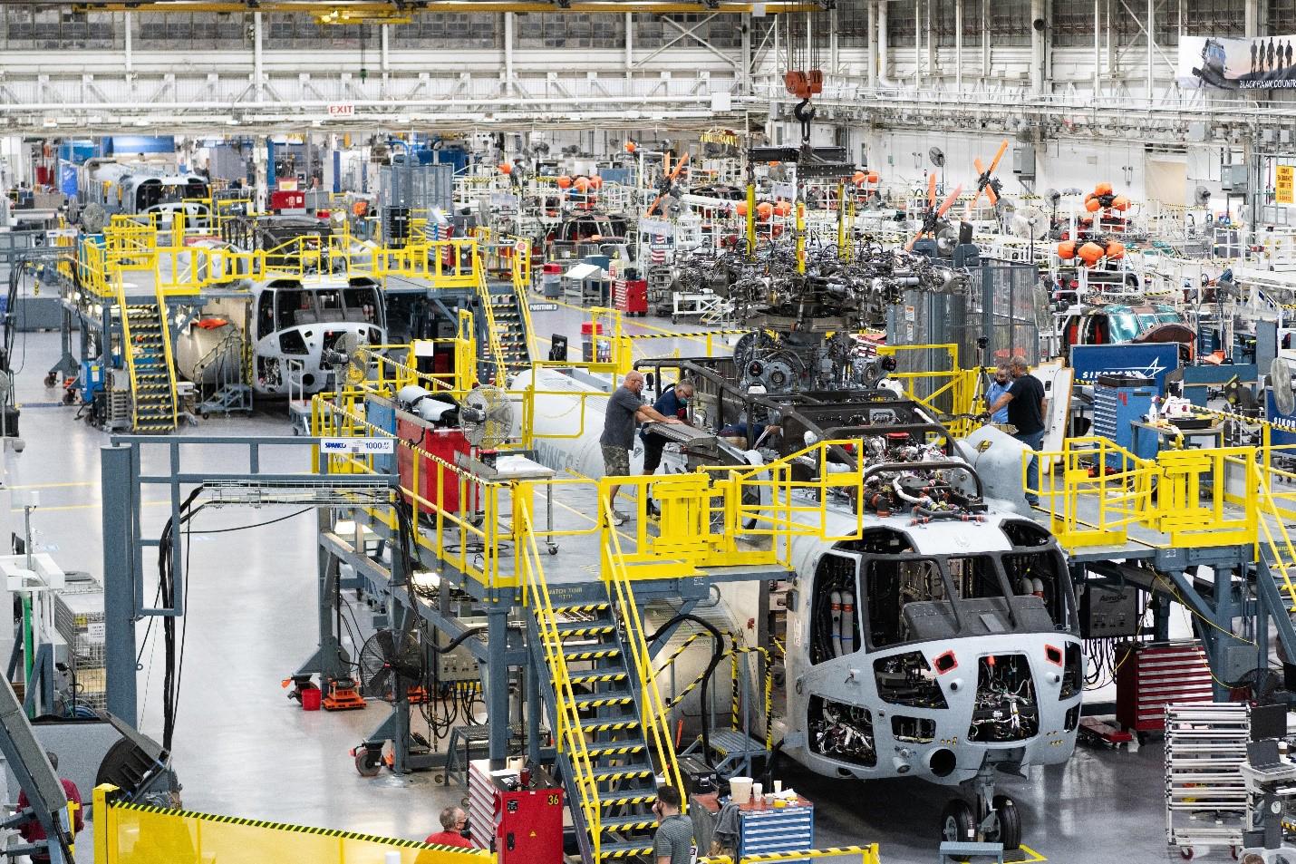 'Explosive' growth if Sikorsky picked to build Black Hawk replacement, CEO predicts - Vimarsana News