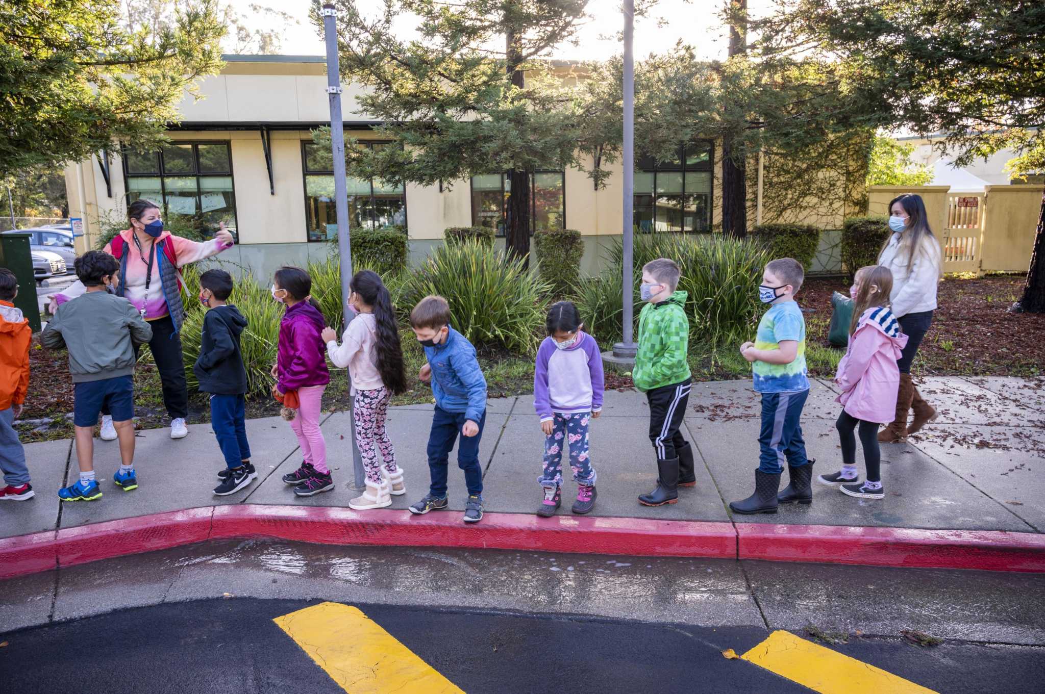TikTok and Bay Area billboards: Public schools pay up to boost image and bring in students - Vimarsana News