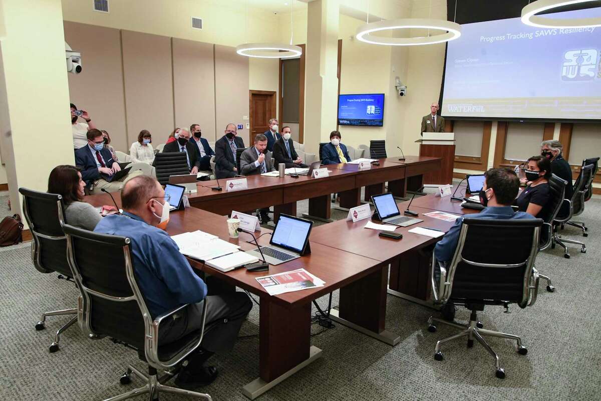 The City Council's Municipal Utilities Committee meets in the Council Briefing Room in City Hall on Tuesday, Oct. 26, 2021. SAWS COO Steve Clouse is at podium.