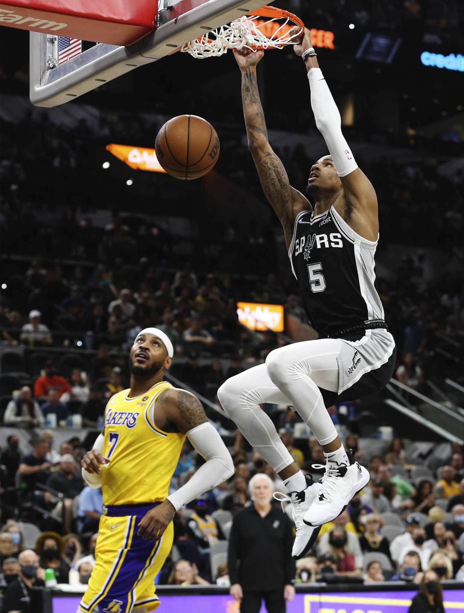 With Dejounte Murray chasing his Spurs triple-double record, David