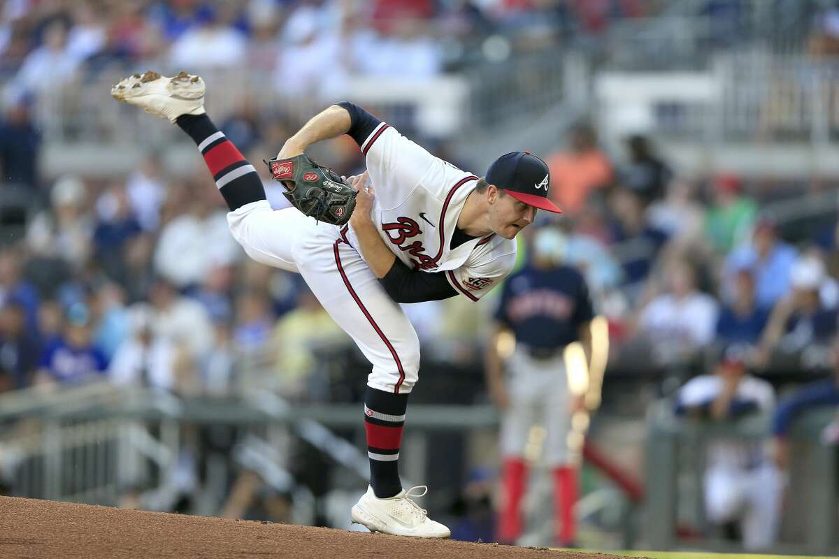 Charlie Morton of the Atlanta Braves poses during Photo Day at