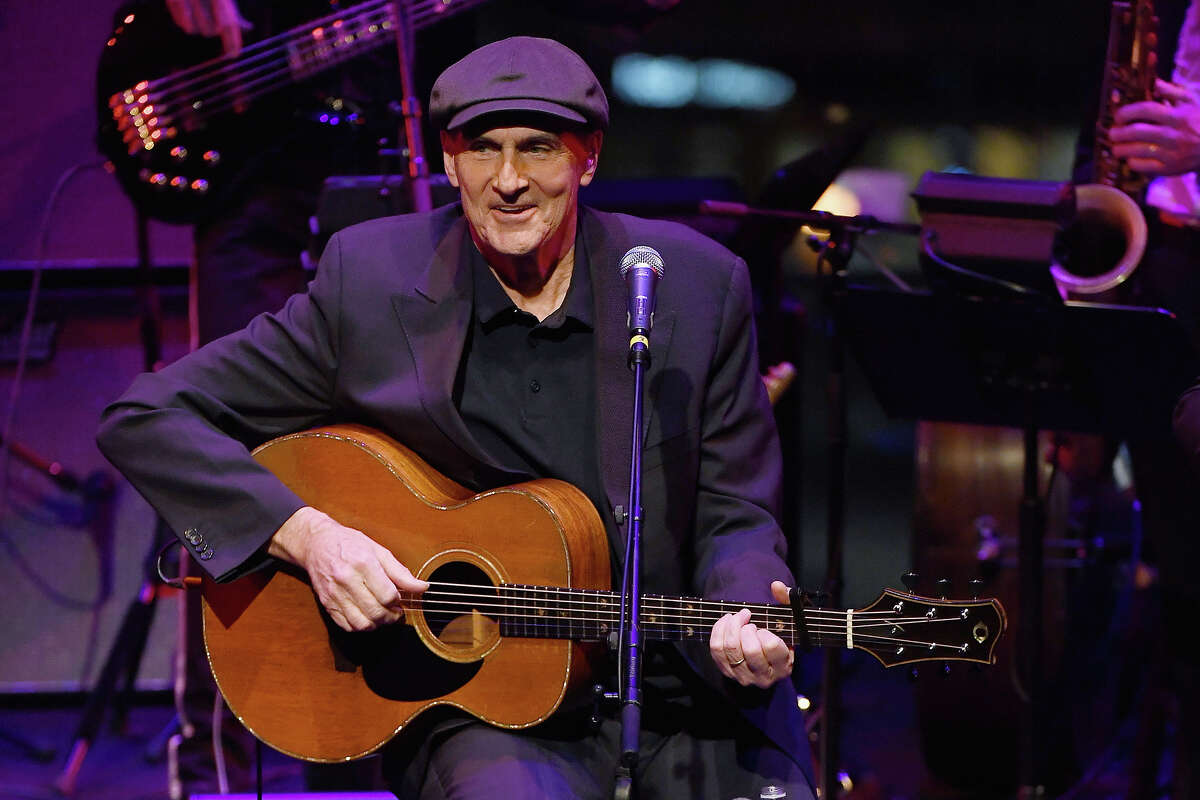 How to buy tickets to James Taylor at the Chase Center