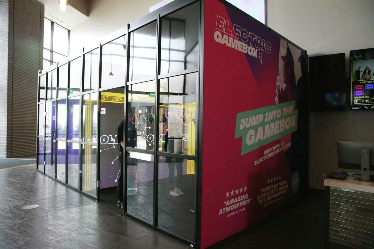 Your first look inside Santikos Cibolo movie theater’s immersive digital gaming rooms by