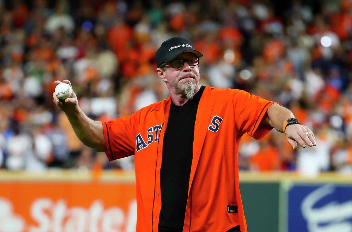 Jeff Bagwell throws out the ceremonial first pitch before Game 2 of the World Series on Wednesday, Oct. 27, 2021 at Minute Maid Park in Houston.